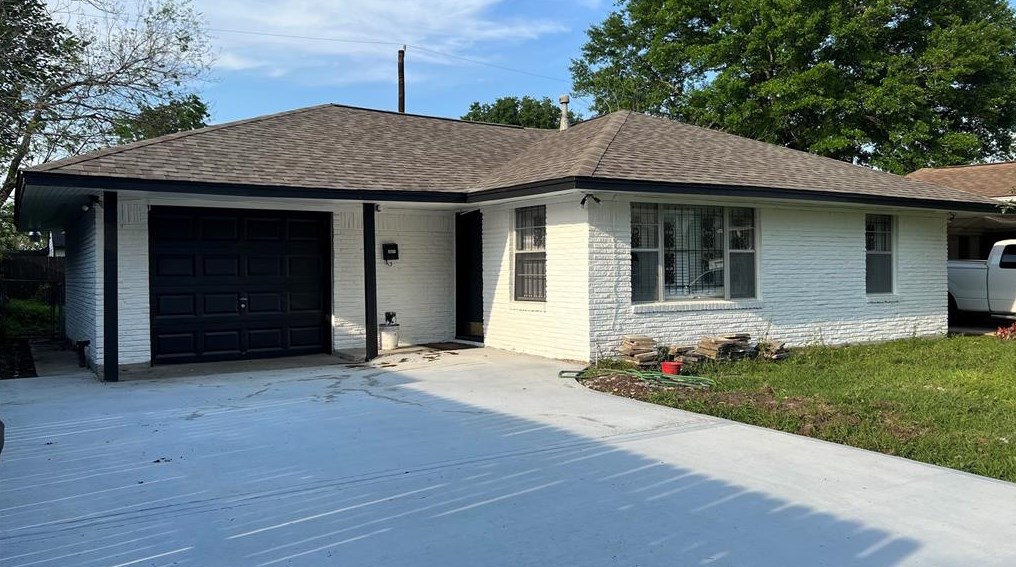 3021 Chimira Ln, Houston, TX 77051