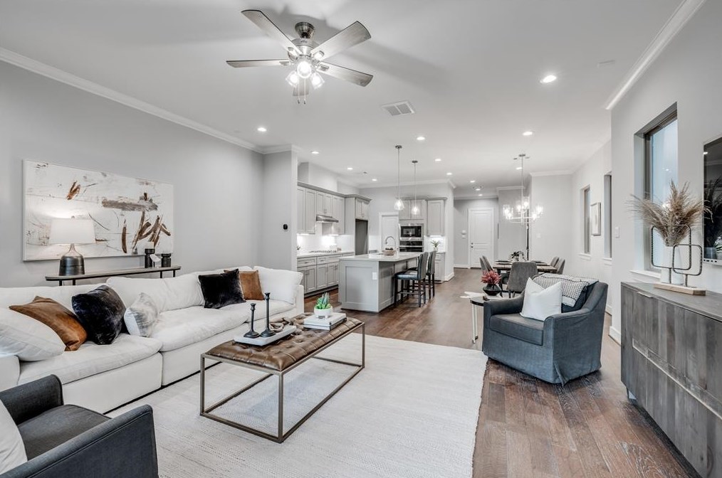 304 27 St, Houston TX  77008-2130 exterior