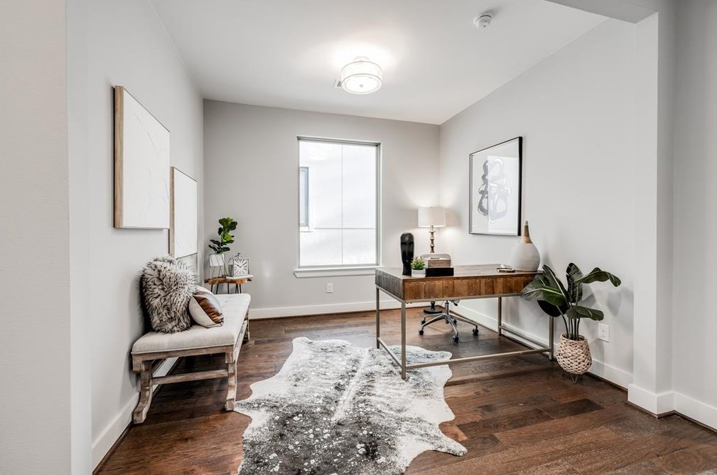 304 27 St, Houston TX  77008-2130 exterior