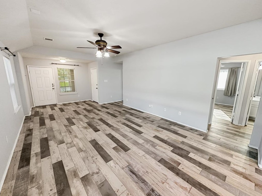 11018 View Pointe Ln, Houston, TX 77034