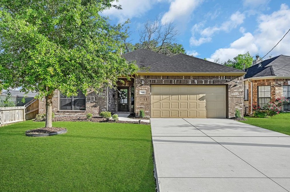 4609 Clover St, Houston TX  77051-2724 exterior