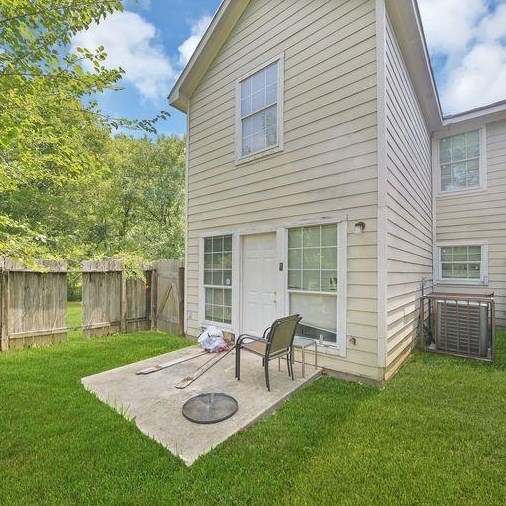 6938 New York St, Houston, TX 77021-5052