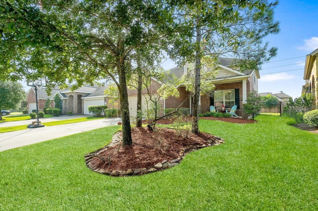 62 Lasting Spring Cir, Spring TX  77389-4307 exterior