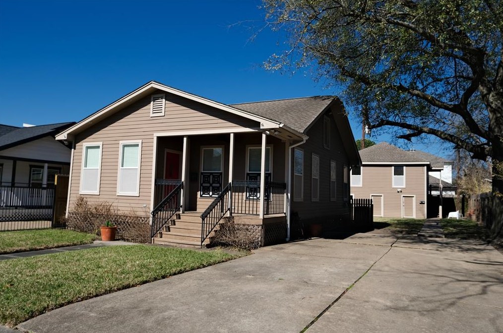 741 E 7th St, Houston, TX 77007