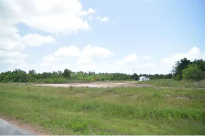 7715 Amanda Rd, Cleveland, TX 77327 - Photo 12