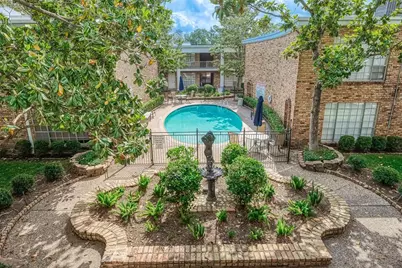 2121 Fountain View Drive #22, Houston, TX 77057 - Photo 20