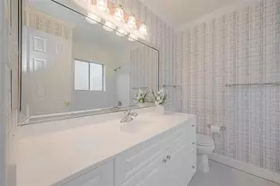 2121 Fountain View Dr, Houston, TX 77057 - Photo 14