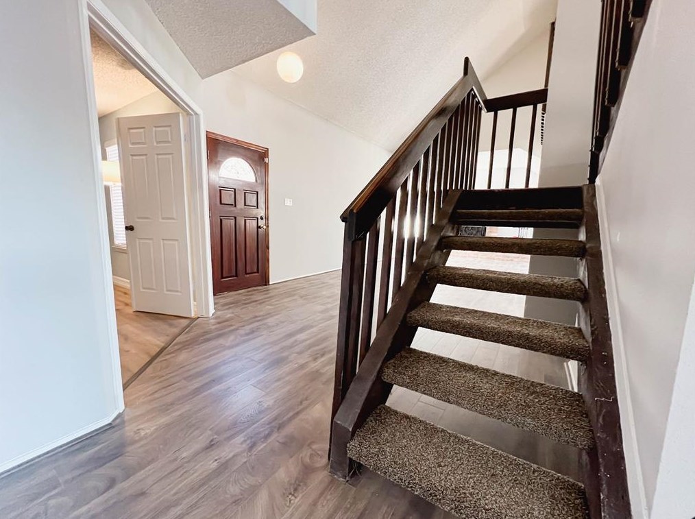 8038 Sunnyvale Forest Dr, Houston TX  77088-4030 exterior