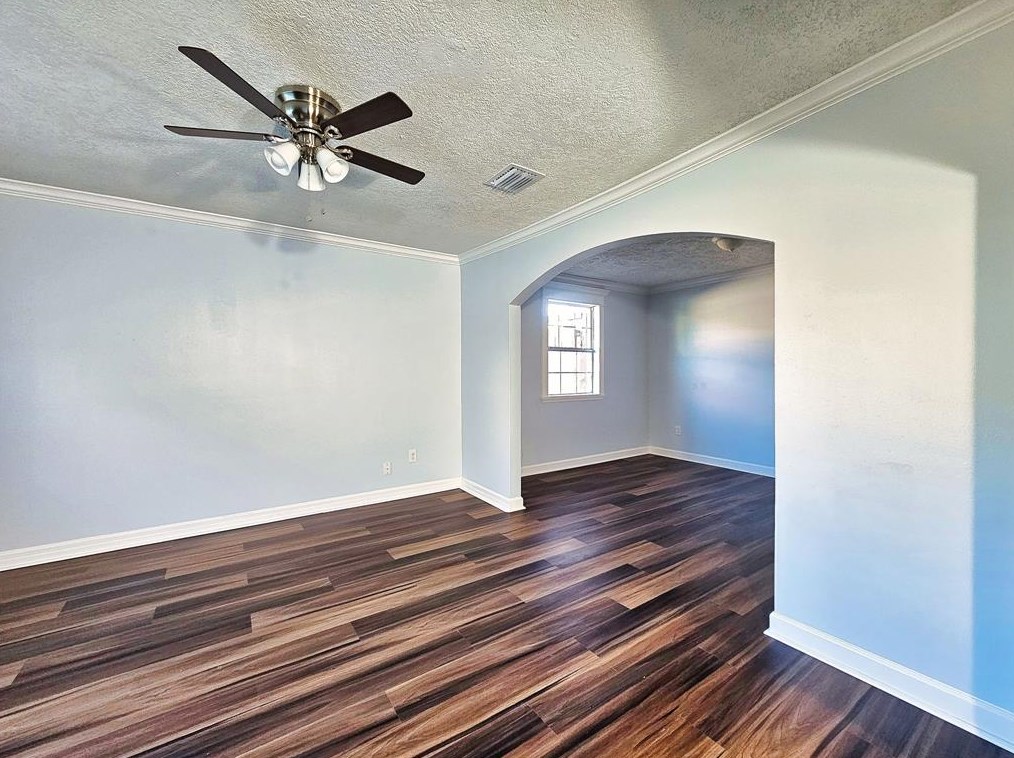 9102 Judwin St, Houston, TX 77075-1628