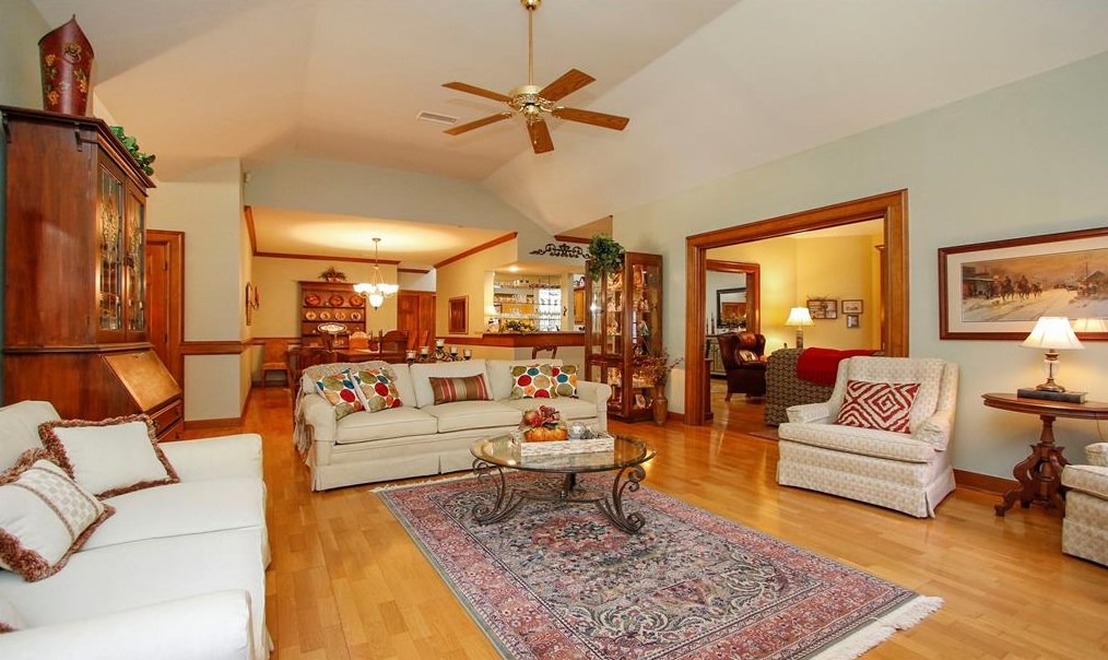 14103 Muirfield Vlg, Houston TX  77069-1753 exterior