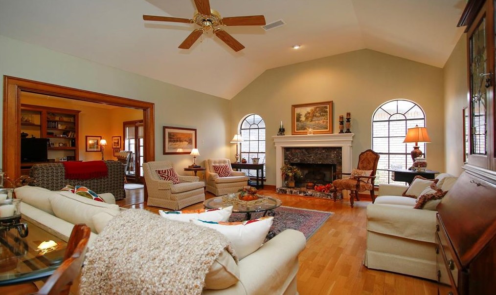 14103 Muirfield Vlg, Houston TX  77069-1753 exterior