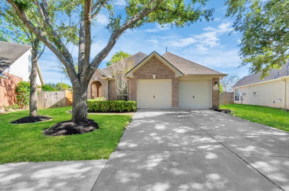 3755 Heritage Colony Dr, Missouri City, TX 77459-4054