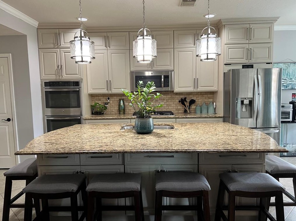 10215 Palisade Lakes Dr, Houston, TX 77095-6653