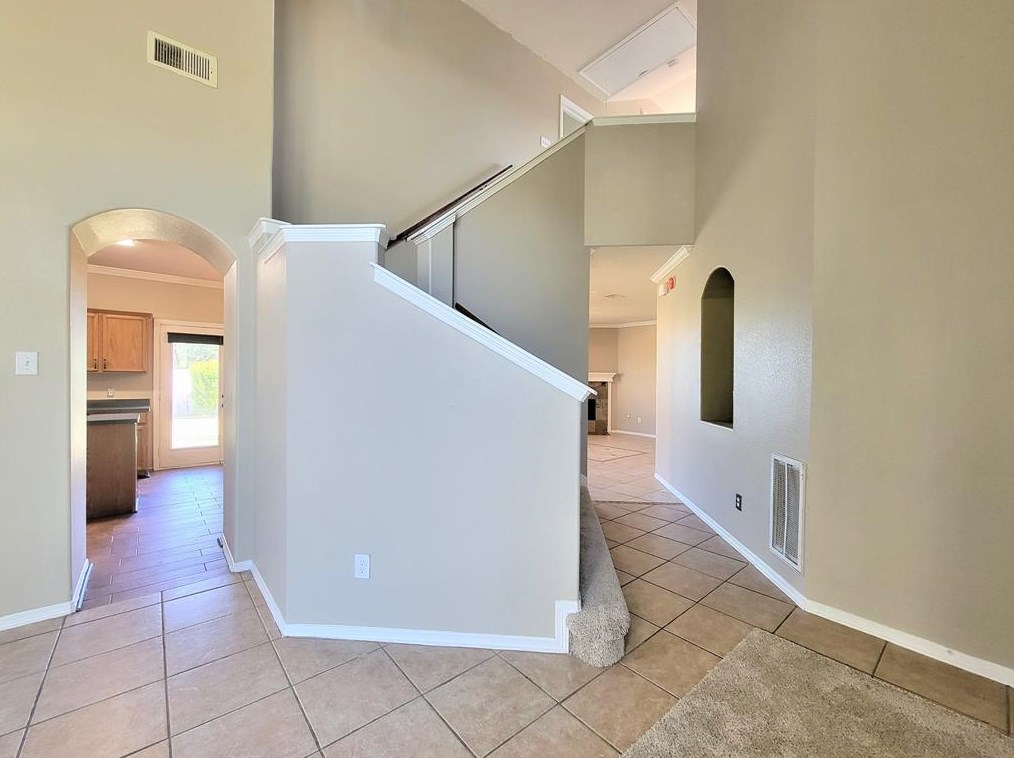 1017 Hamilton St, Alvin, TX 77511