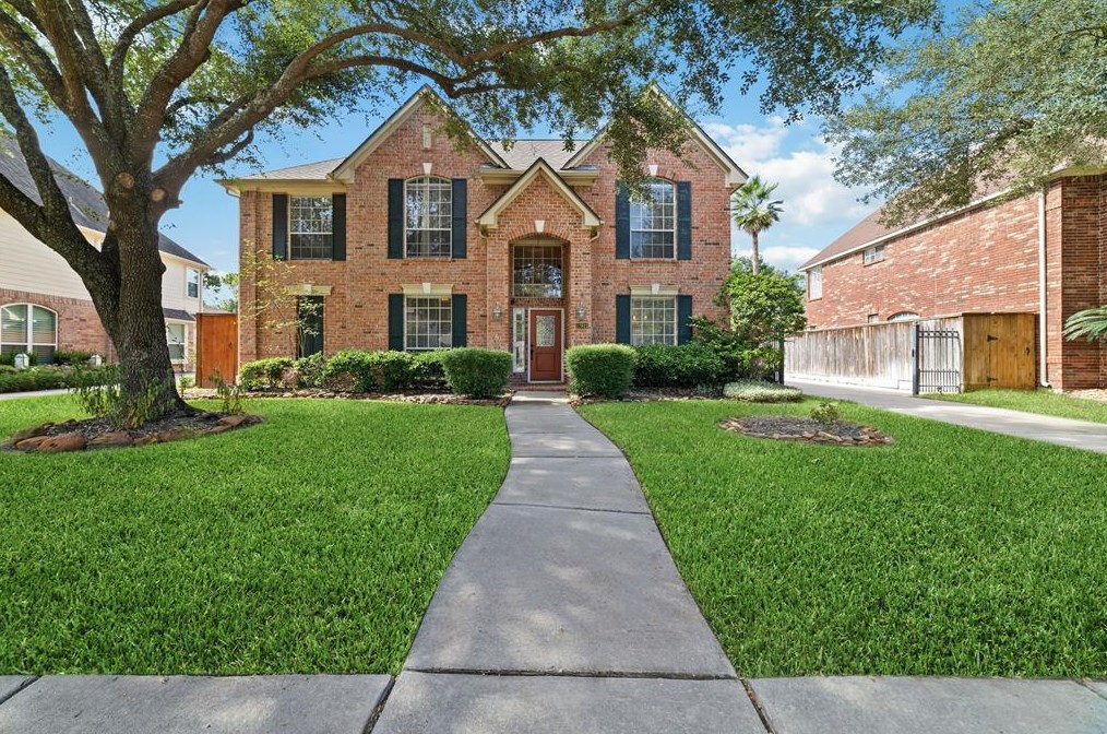 12811 Azalea Creek Trl, Houston, TX 77065-3210