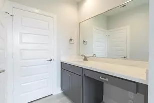 2808 Grand Fountains Dr, Houston, TX 77054 - Photo 6