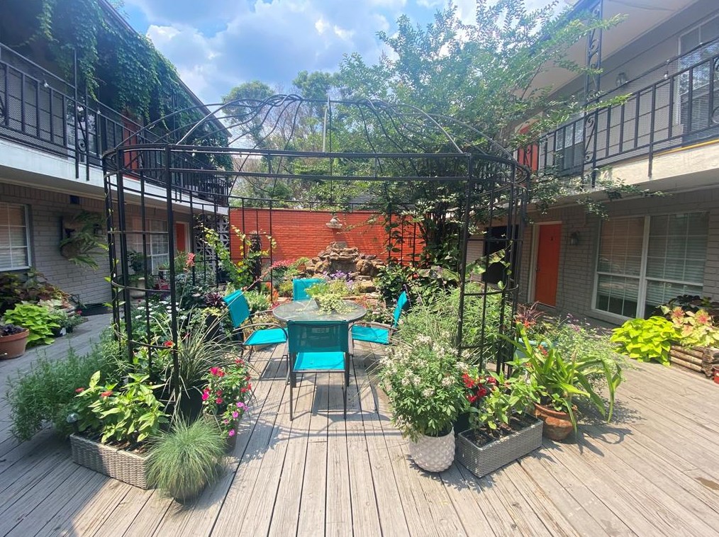 710 Colquitt St #16, Houston, TX 77006
