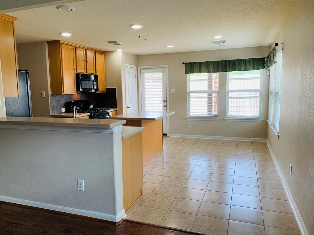 16734 Grove Mesa Trl, Spring TX  77379-8686 exterior