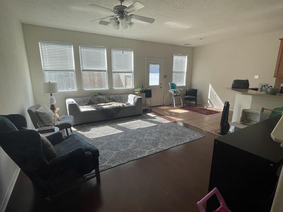 3216 Victorian Manor Ln, Houston, TX 77047