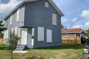 5326 Avenue L, Galveston, TX 77551 - Photo 1