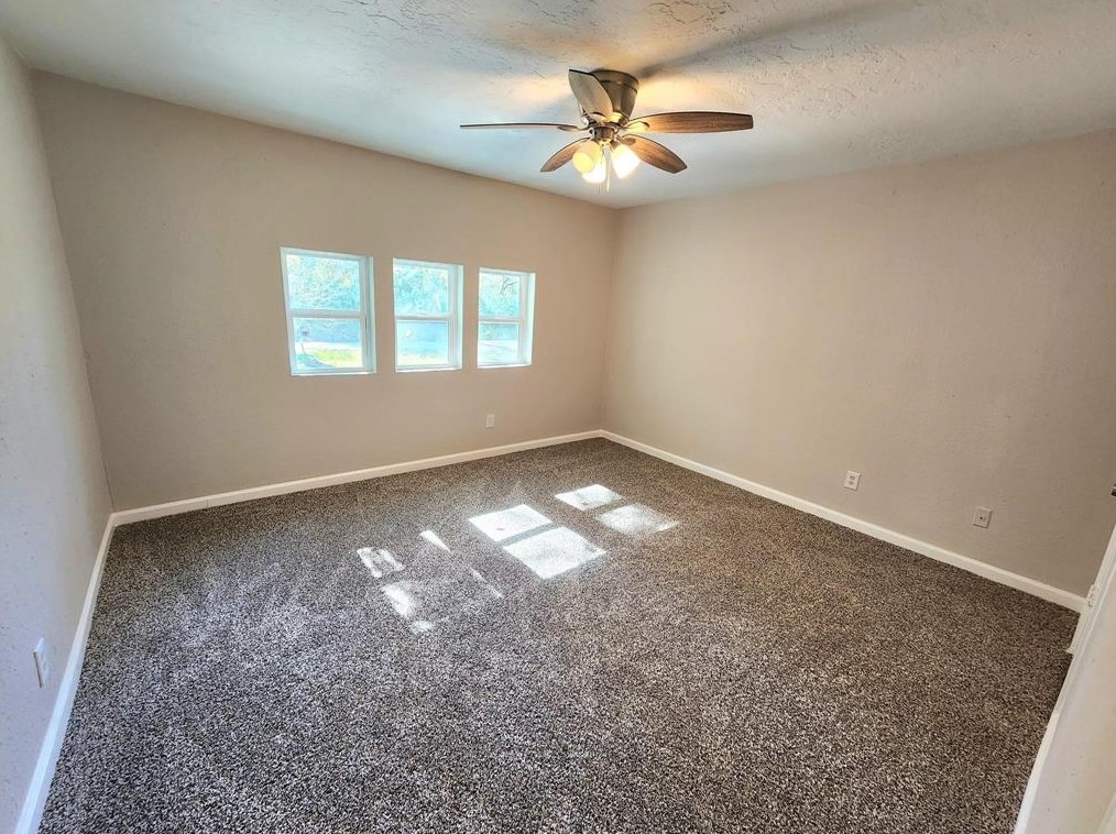 2215 Athens Dr, Roman Forest, TX 77357
