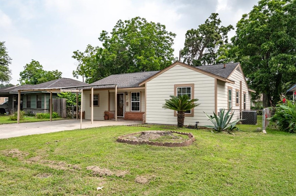 3603 Lazy Wood Ln, Houston, TX 77023