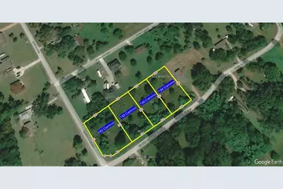 582, 192-194 Camino Del Arroyo, Van Vleck, TX 77482 - Photo 2