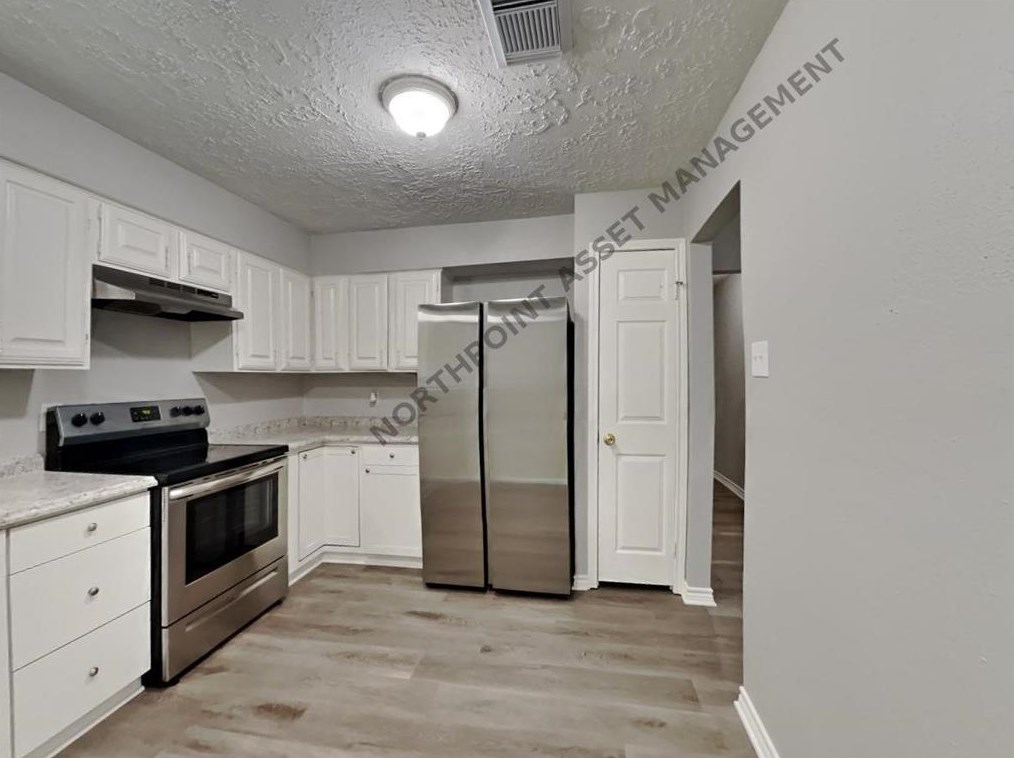12615 Enchanted Path Dr, Houston, TX 77044-1321