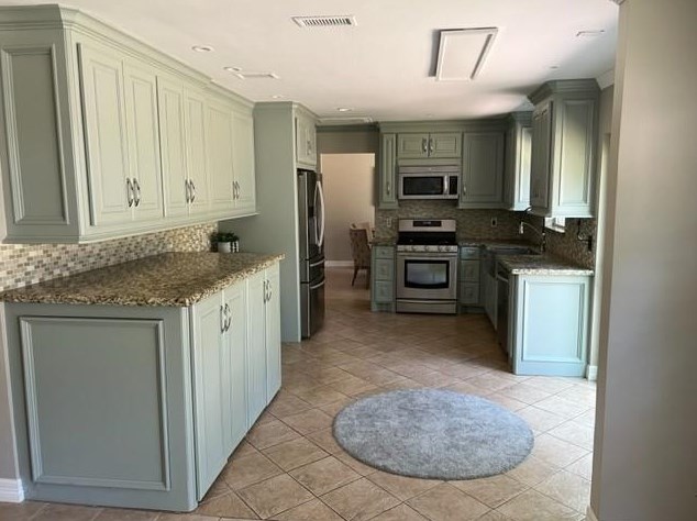 27 Stony Bridge Ct, Spring TX  77381-4413 exterior