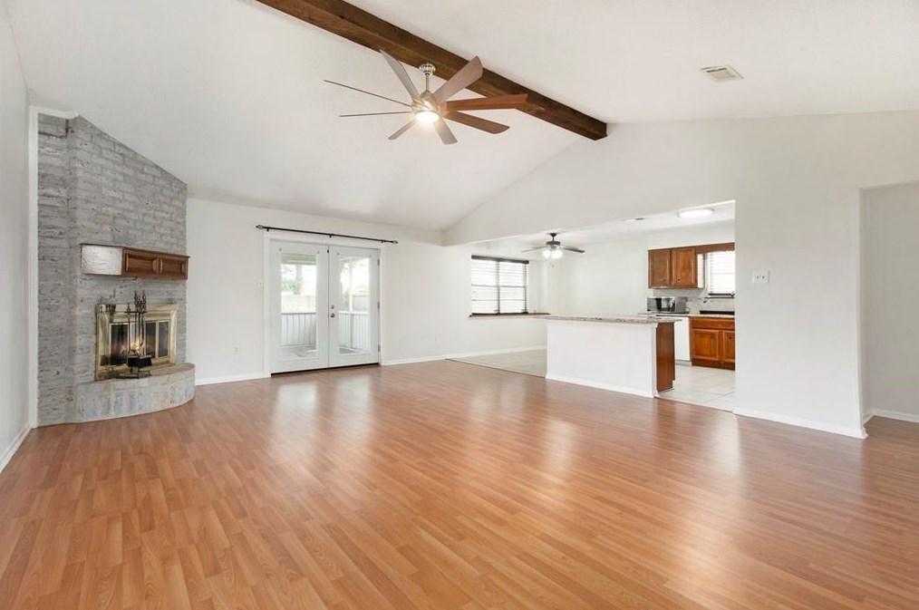 2403 19th Ave N, Texas City, TX 77590