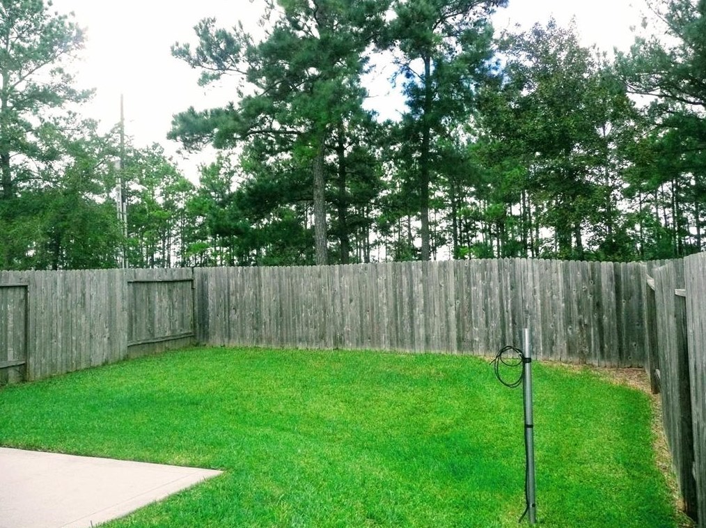 313 Woodland Hills Dr #b, Conroe, TX 77303