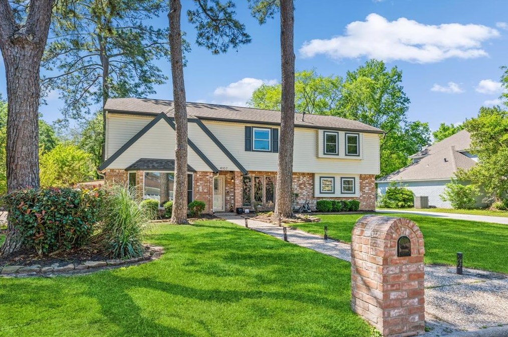4107 Laverock Rd, Spring, TX 77388-5738