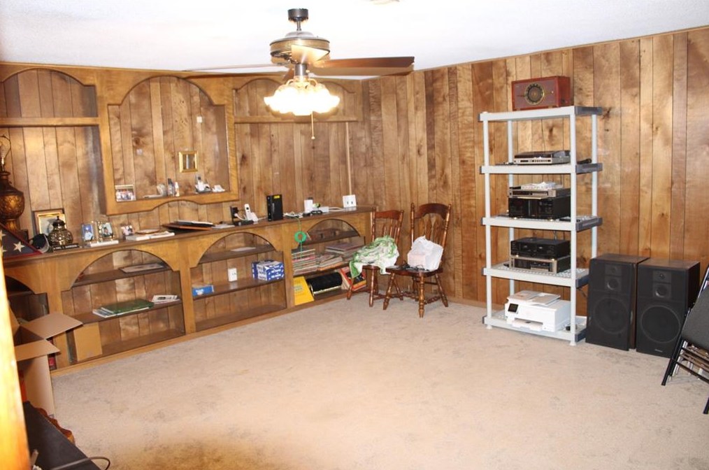 8435 Sterlingshire St, Houston TX  77078-2839 exterior