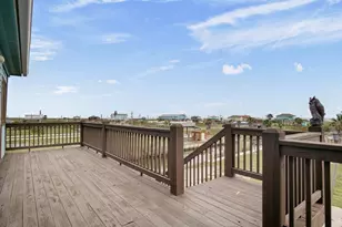 1086 Pennington St, Gilchrist, TX 77617 - Photo 12