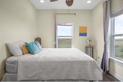 1086 Pennington Street, Gilchrist, TX 77617 - Photo 22