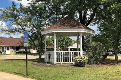 90 N Third St, Shelby, OH 44875 - Photo 4