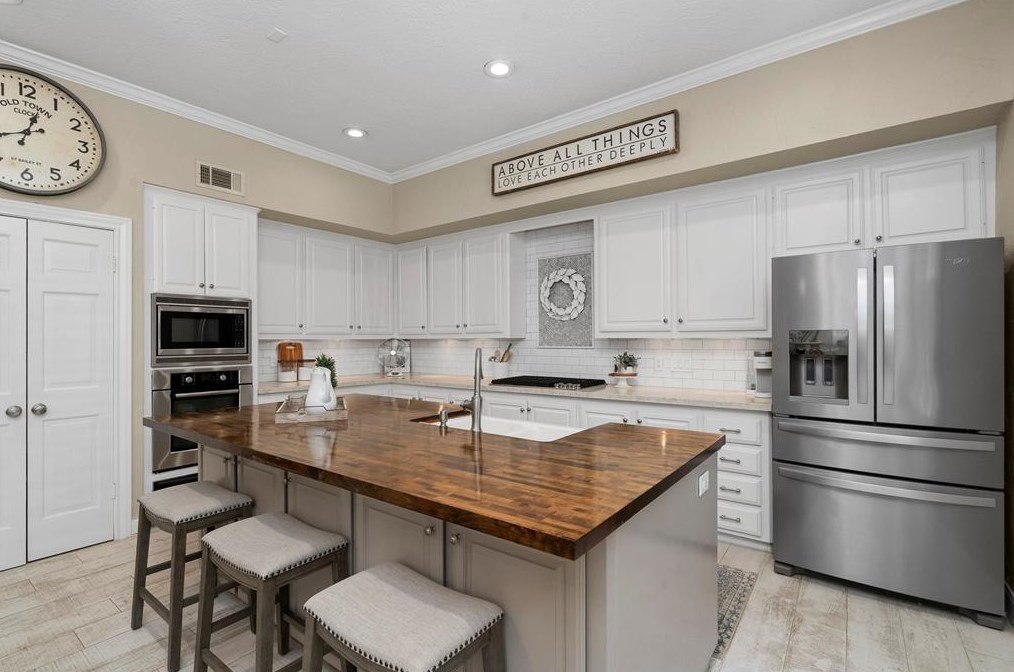 14026 Champions Hamlet Ct, Houston TX  exterior