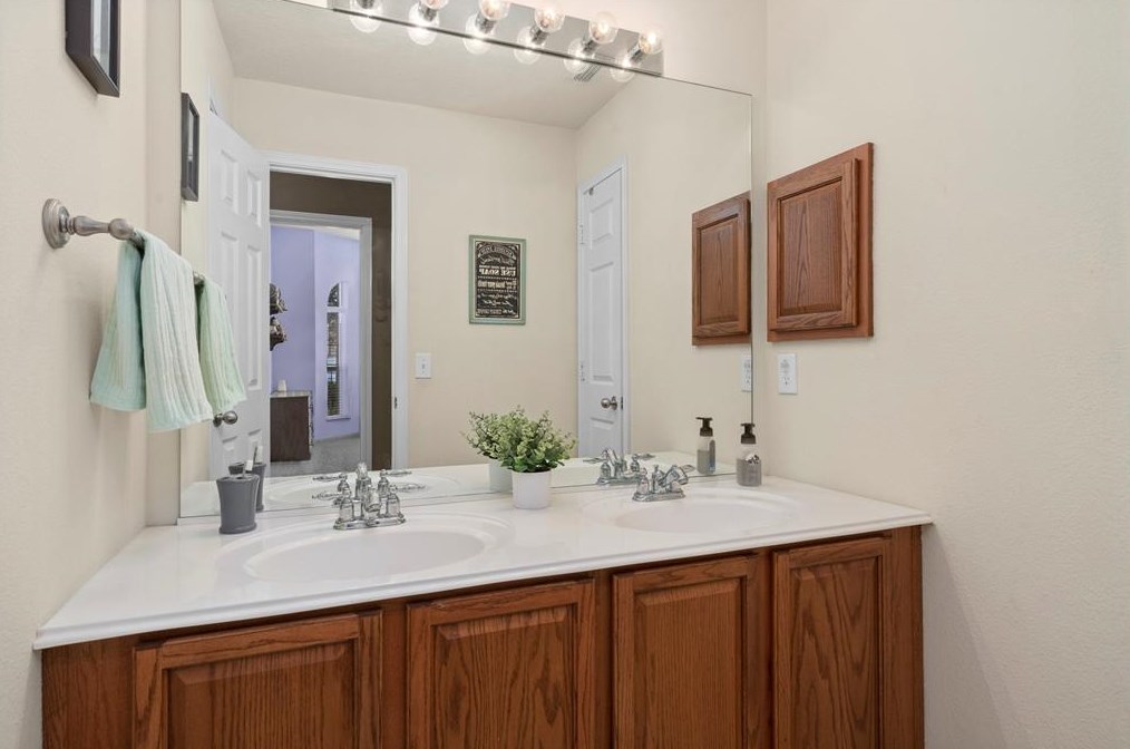 20214 Tamerton Dr, Spring TX 77388-3187 exterior