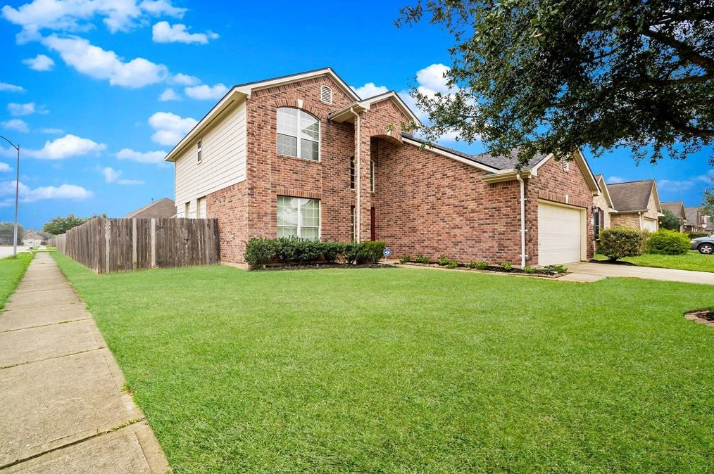21703 Prairie Spring Ln, Spring TX  77379-4190 exterior