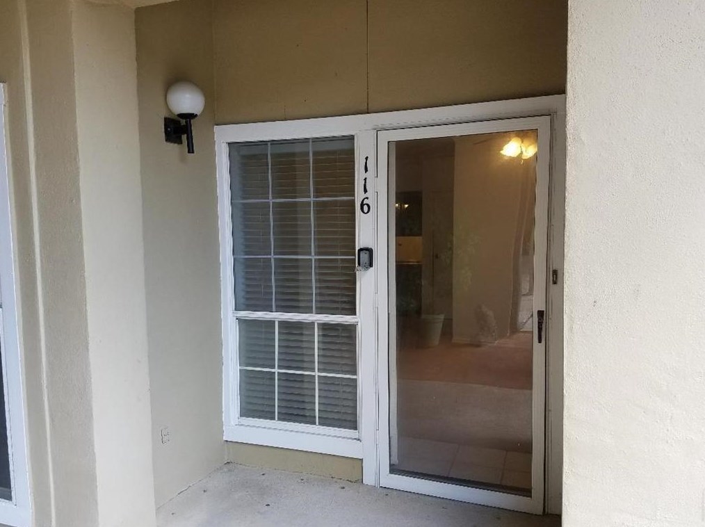 921 Marine Dr #116, Galveston, TX 77550