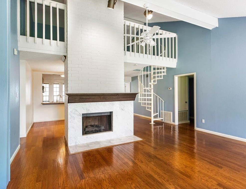 2002 Woodstream Blvd, Sugar Land, TX 77479
