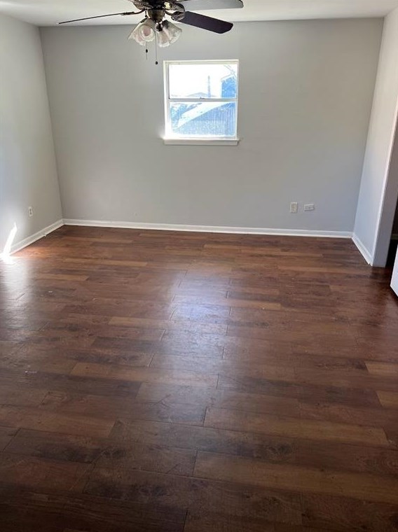 107 Staples Dr, Baytown, TX 77523
