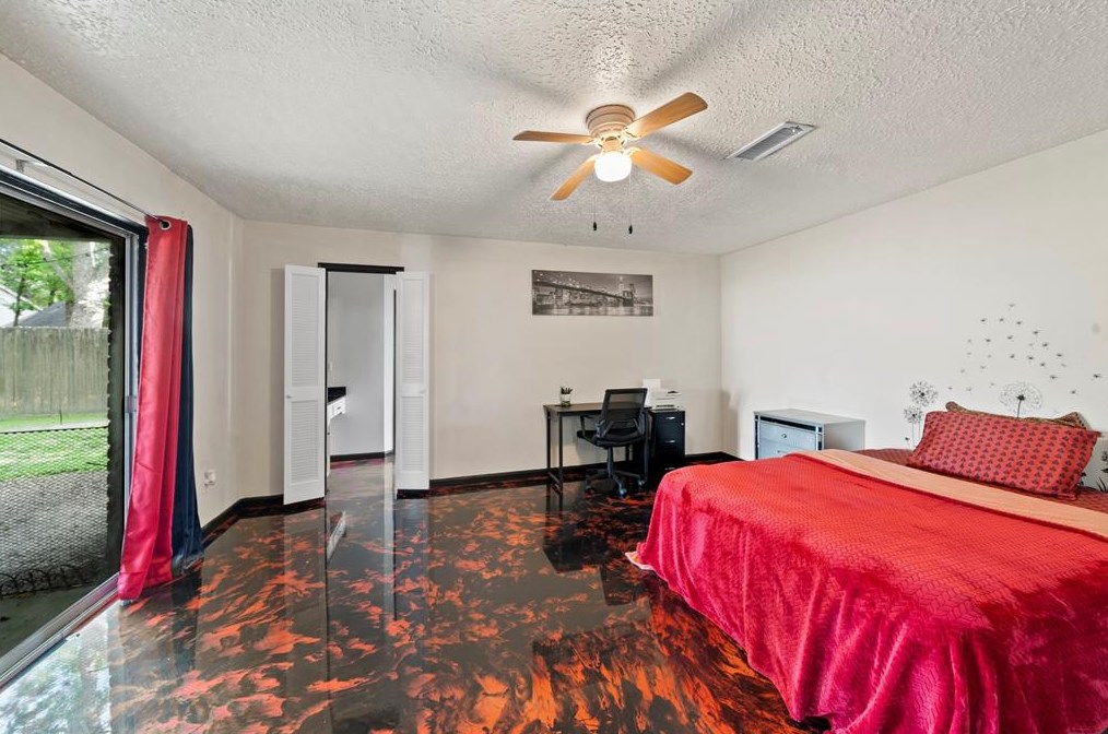11927 Osage Park Dr, Houston TX  77065-3807 exterior