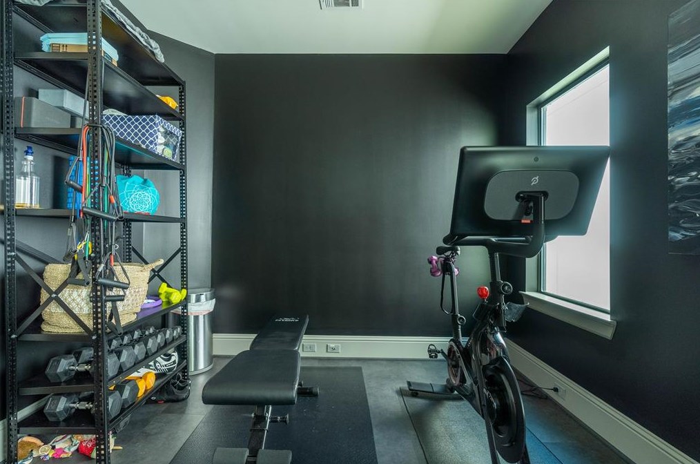 1122 Drew St, Houston TX  77004-1651 exterior