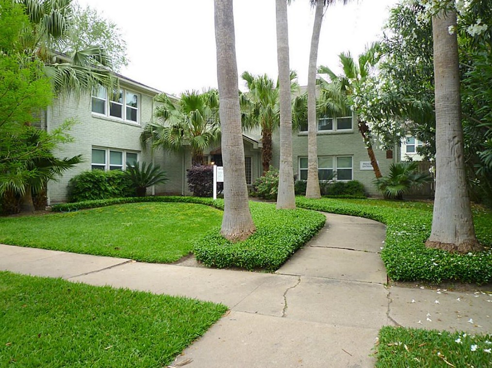 307 Avondale St #2, Houston, TX 77006