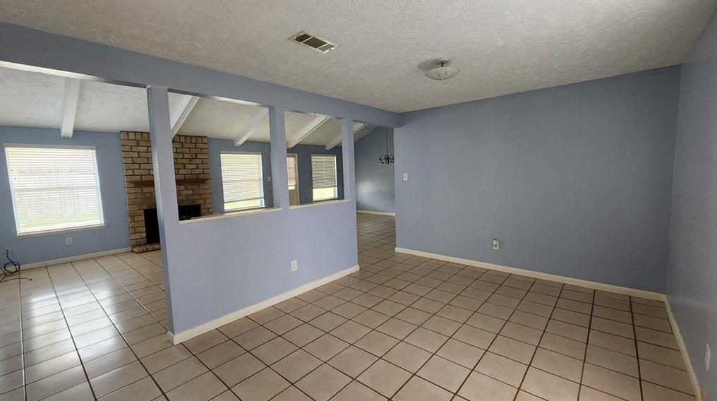 2510 Buffalo Trl, Sugar Land, TX 77479