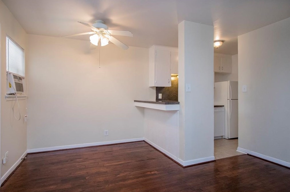 8803 Timberside #9, Houston, TX 77025