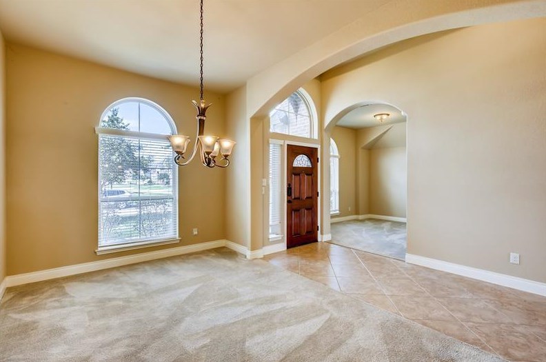 2703 Park Oak Ct, Fresno, TX 77545