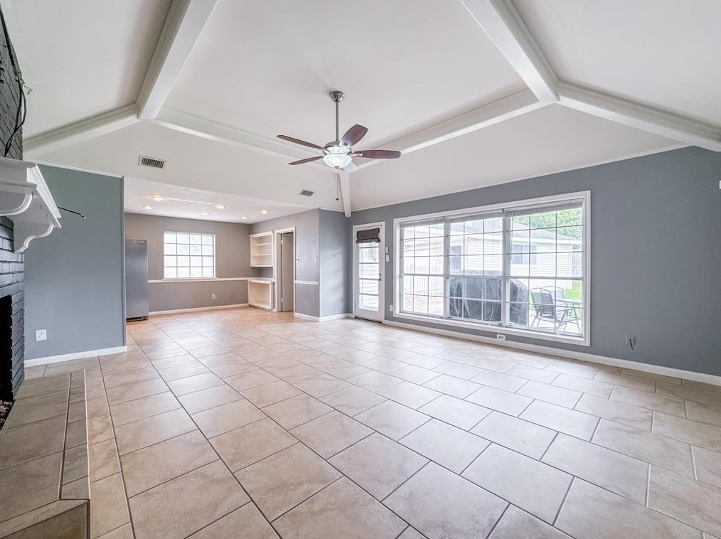 403 Pebblebrook Dr, Taylor Lake Village TX  77586-6012 exterior