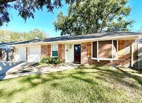 713 Alyse St, Deer Park, TX 77536
